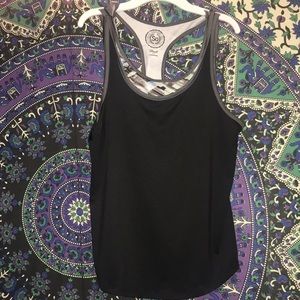 athletic shirt with built in razorback sports bra